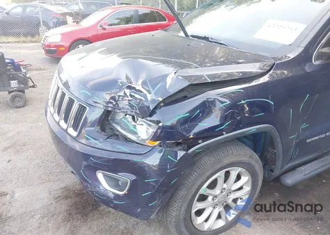 2015 Jeep Grand Cherokee Laredo z USA, uszkodzony, nr VIN 1C4RJFAG7FC870791